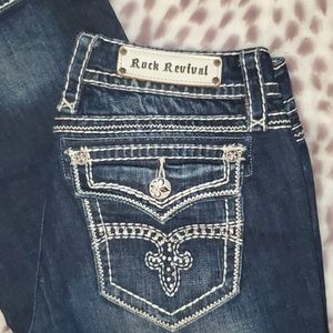 ROCK REVIVAL SIZE 31 SHELBY BOOT CUT JEANS